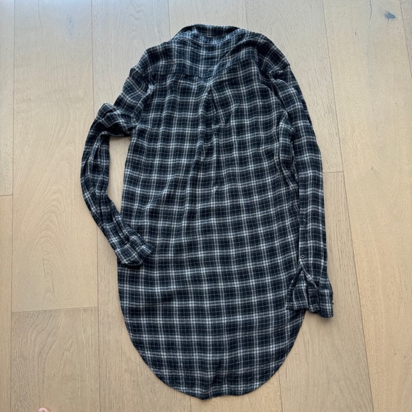 Urban Outfitters BDG Long Flannel Plaid Shirt - Picture 5 of 6